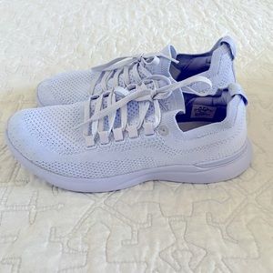 APL TechLoom Breeze sneakers